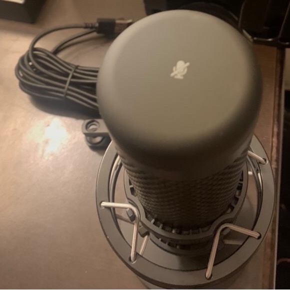 HyperX QuadCast S RGB LED USB Cardioid Microphone - Black - Picture 5 of 8